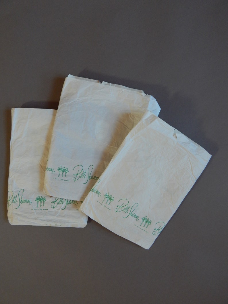 NOS 1940s 50s seamed nylon stockings rare Sz11 LRG by Belle Sharmeer