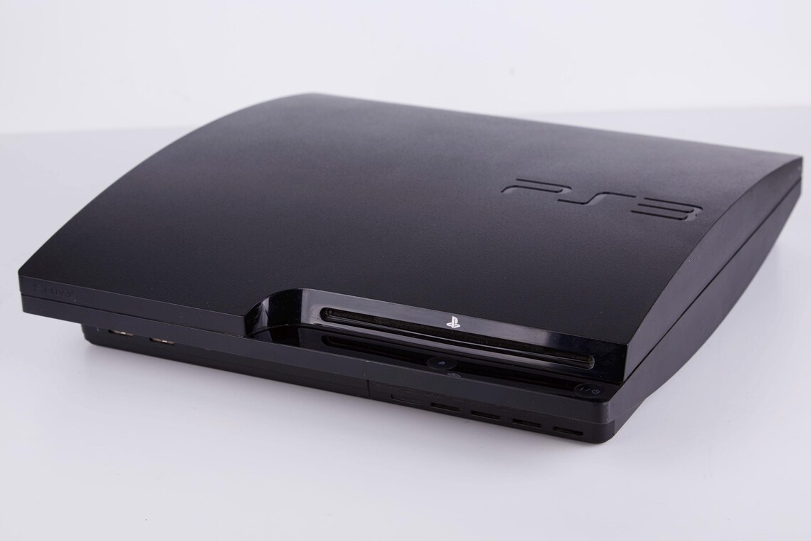 Sony PlayStation 3 Slim, foto 3 di 5
