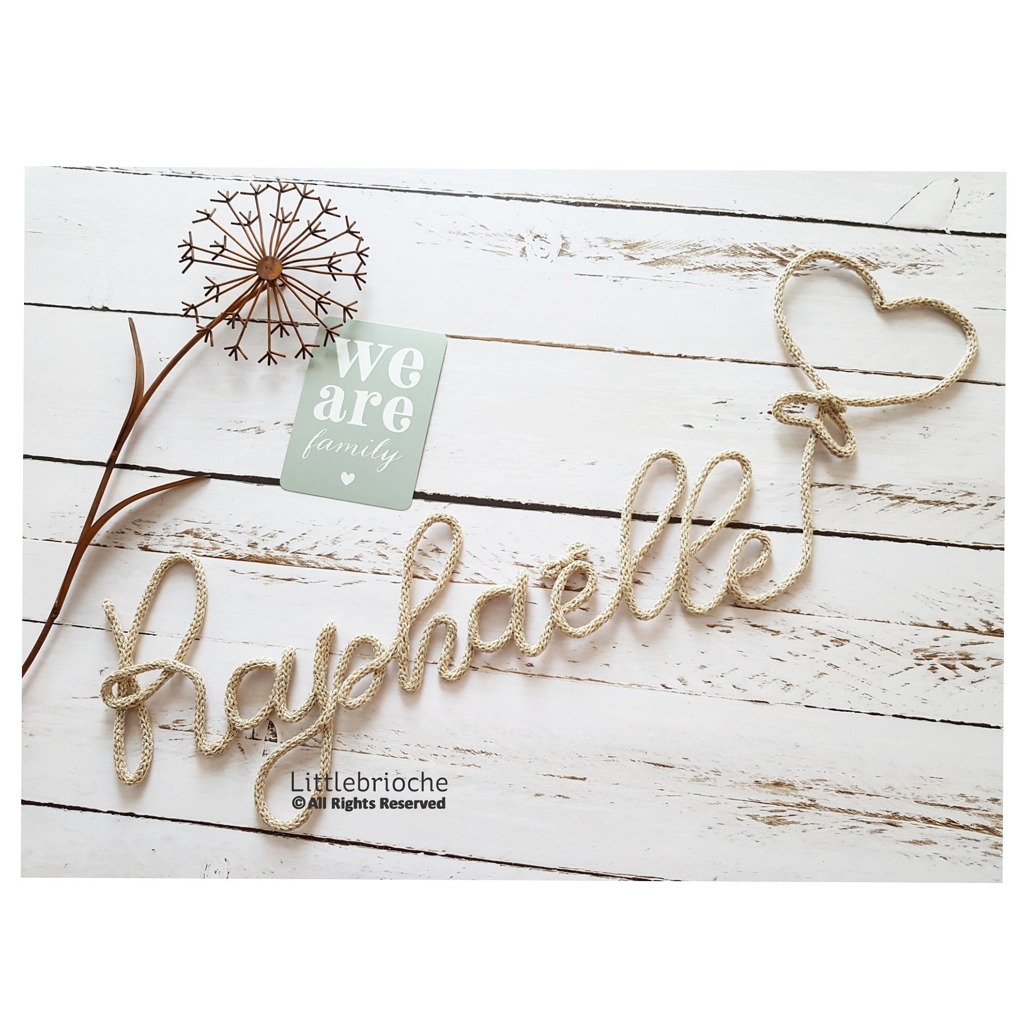 Prénom ou Mot de 9 Lettres en Laine Réalisé Au Tricotin