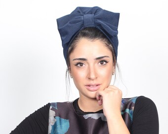 Knotted turban hat in blue color