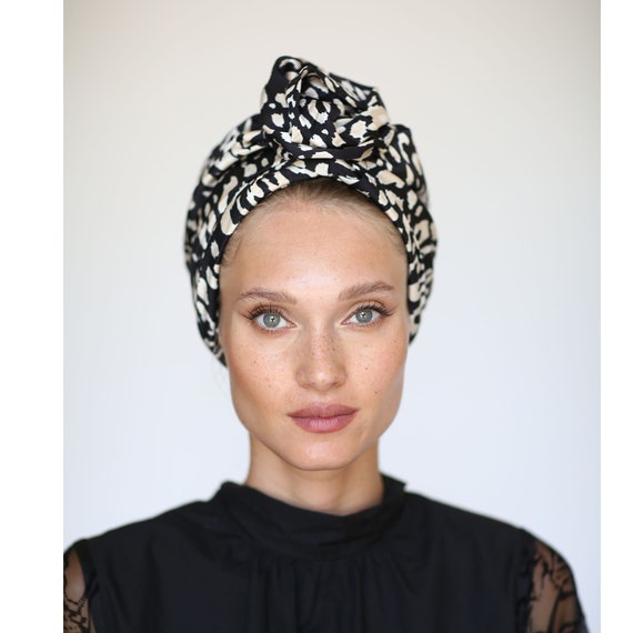 Leopard Turbans Satin Lined Turban Women Headband Hair  display picture 1