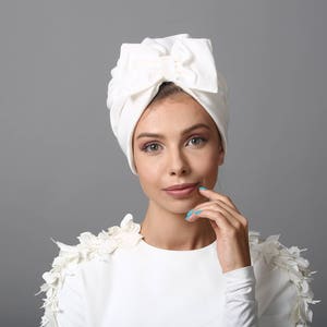 turban with bow