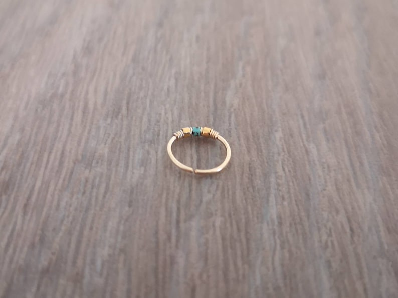 14K Gold filled nose ring Gold filled nose turquoise coloured beaded nose ring Nose ring Boho nose ring Cute nose ring afbeelding 6