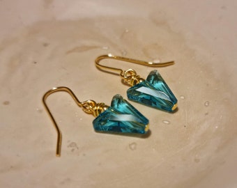Gold plated crystal dangle earrings - Gold plated dangle earrings - Dangle earrings UK