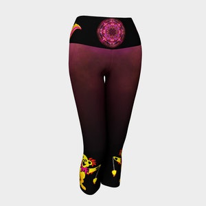 GD Bear Fire Poi - Yoga Capris & Leggings