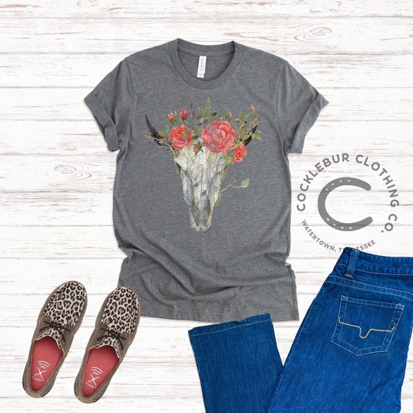 Vintage Steer Skull & Roses - Graphic T-shirt