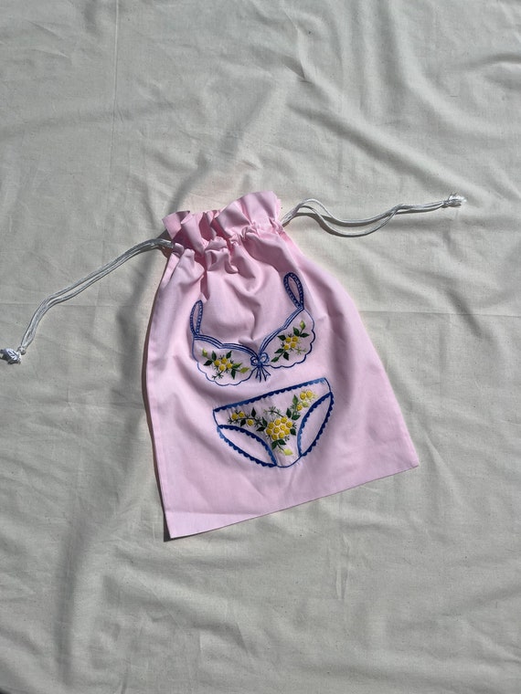 vintage bikini drawstring bag - image 2