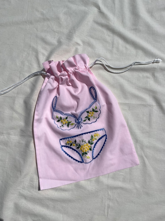 vintage bikini drawstring bag - image 3