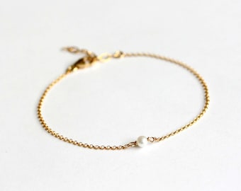 Wasserfestes Perlen-Armband gold | Goldfill-Armband mit weißer Perle