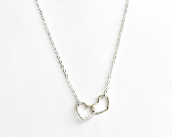 Herzchen-Kette silber, zwei Herzen, verschlungene Doppelherzen, Metallmix Halskette