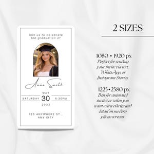 Op de afbeelding: Een witte afstudeeraankondiging met een foto van een vrouw met een afstudeerhoed. De tekst luidt "Join us to celebrate the graduation of Anna Smith" met datum en tijd. Er staan twee maatopties vermeld.