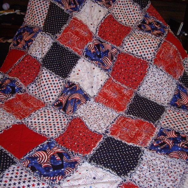 Red White Blue Quilt Etsy