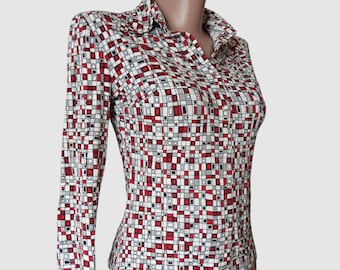 Y2K checkered button down shirt Pink gray and white 3/4 sleeve Fitted vintage stretchy viscose blouse Women's geometric patterned top XS-S