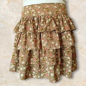 Y2K Short ruffled skirt Tally Weijl Tiered ruffles Vintage fluffy skirt Floral summer skirt mini Low-rise skirt Brown boho skirt