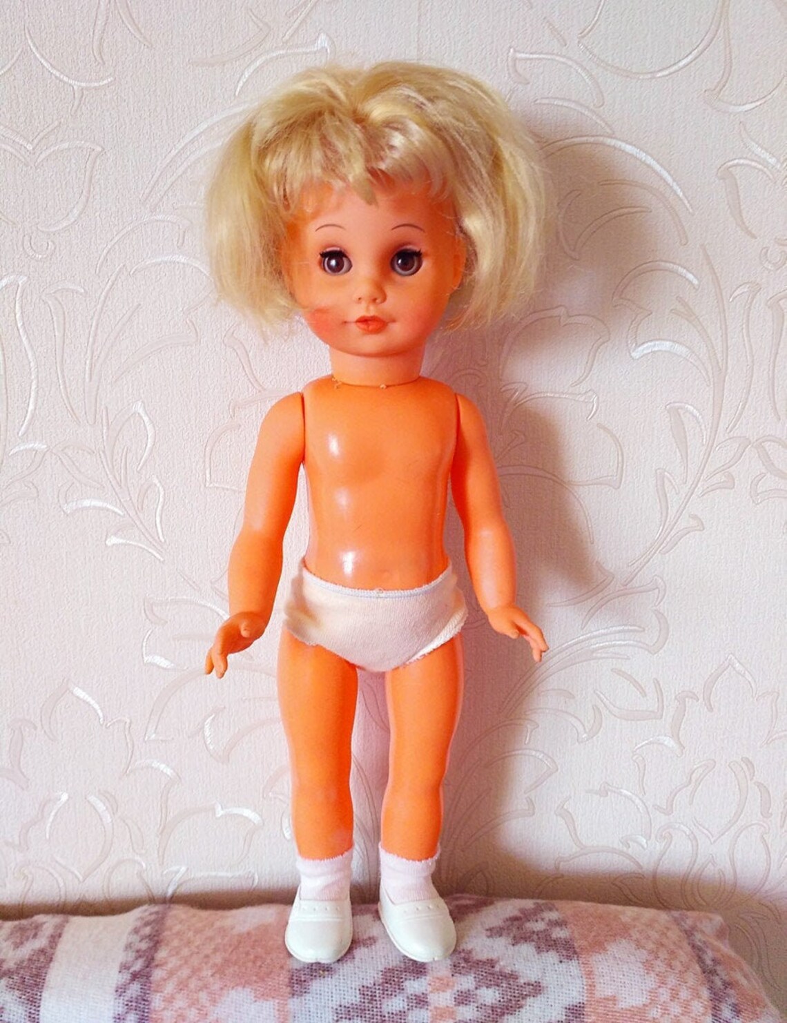 Vintage doll 70s Beautiful retro doll Puppe Unique gift girl Etsy