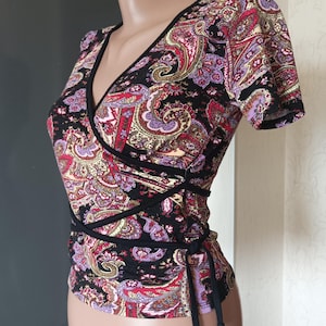 Y2K paisley wrap crop top 2000s vintage purple v-neck cotton blouse summer festival shirt