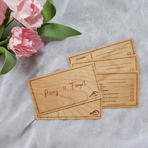 Faire-part | Médaillons en bois | Cartes à distribuer | Cartes d'appel | Cartes de visite gravées | Cartes en bois personnalisées | Carte de visite unique | Carte en bois