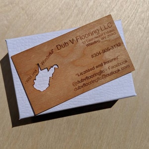 Holz Visitenkarten | Visitenkarten mit Ausschnitt | Holz-Visitenkarten mit Ausschnitt | Gravierte Holz Visitenkarten | Moderne Visitenkarten