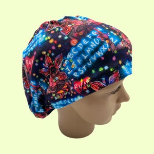 Gorro quirúrgico con luces extrañas, gorro quirúrgico estilo europeo con alfabeto, gorro quirúrgico