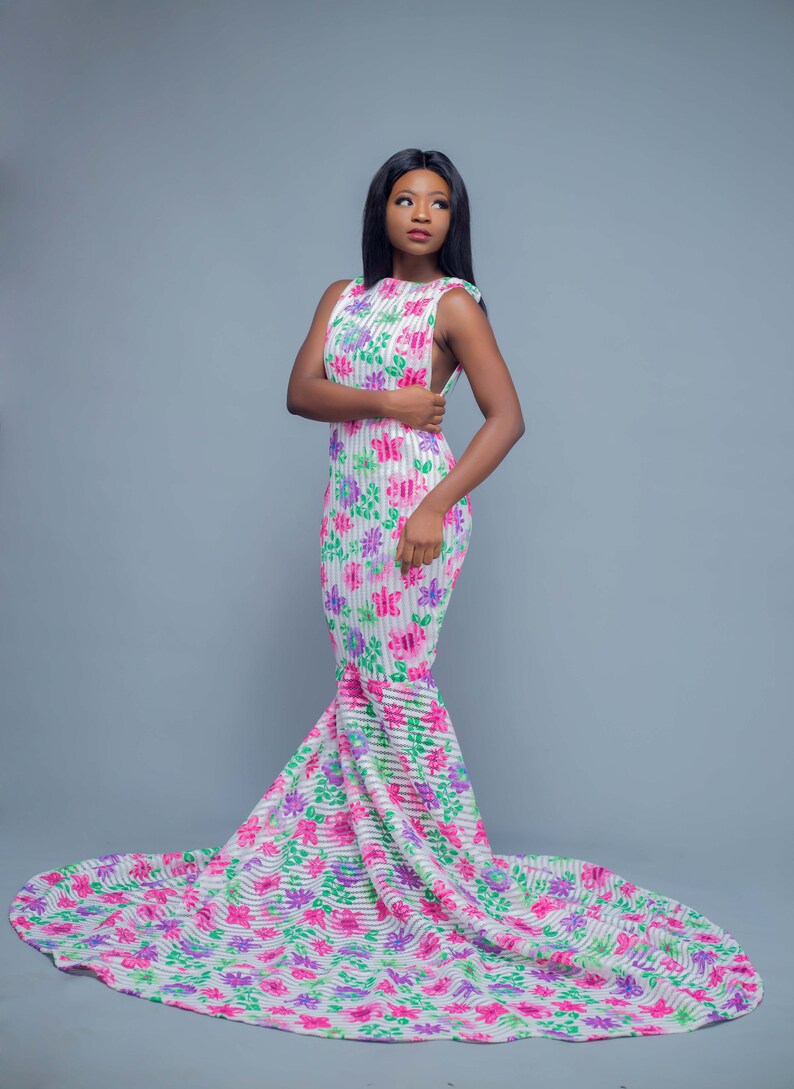 Glam at Prom Dresses to Buy