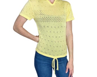 Vintage 70’s Yellow Crochet Preppy Short Sleeve Light Sweater