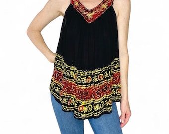 Camiseta sin mangas estilo hippie vintage Y2K negra y amarilla con bordado floral para festivales de verano.