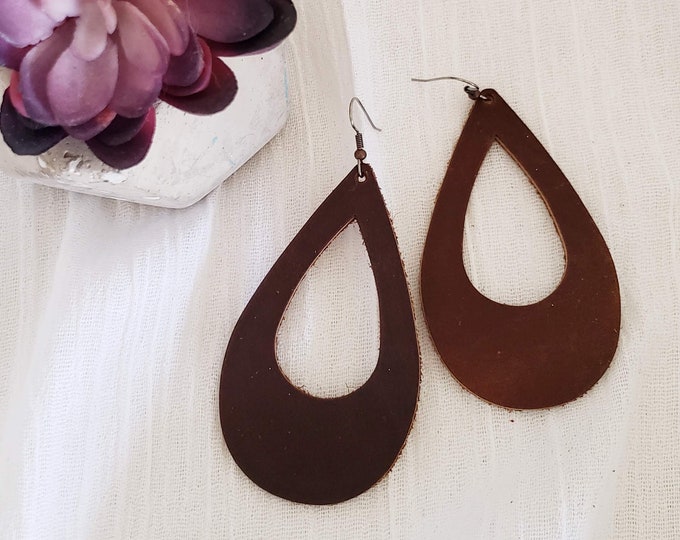 Chocolate Brown Leather Teardrop Earrings / Cutout Earrings / Statement Earrings / Classic Style / Lightweight & Comfortable / Bold / Large