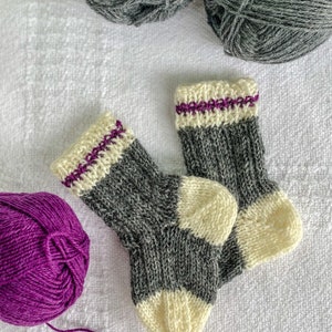 Infant/toddler knit wool work socks image 4