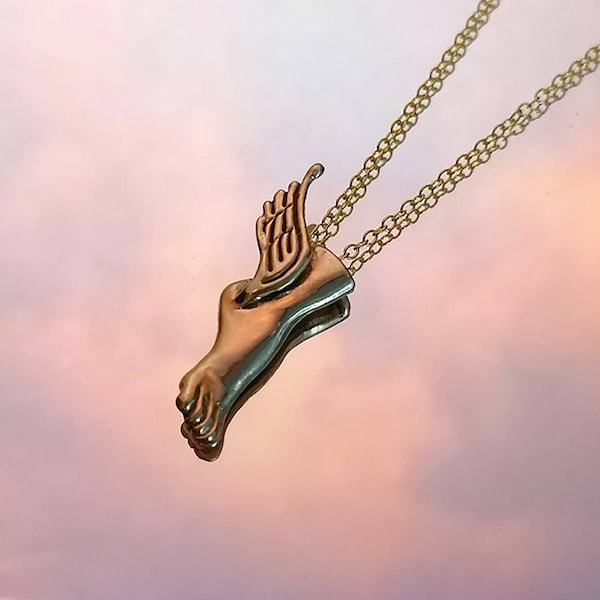 Hermes necklace. Mercury necklace. Winged sandals pendant. Feet pendant. Greek jewelry. Hermes foot jewellery. Wings necklace on the feet.