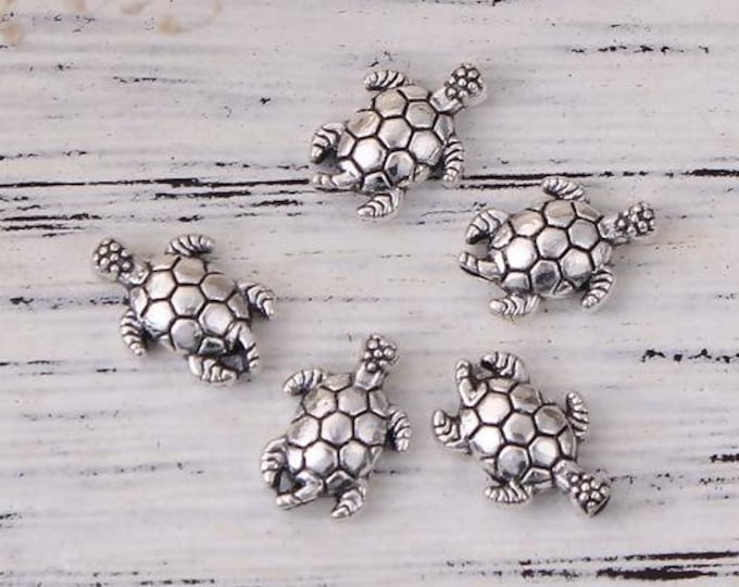 25 Antique Silver Tone 13 x 8mm Turtle Spacer Beads (A498d)