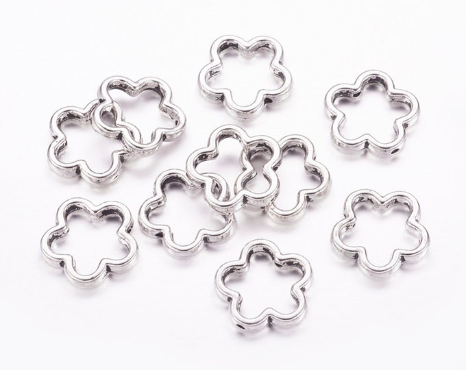 20 Antique Silver Flower Shaped Bead Frames 15mm  (A404c)