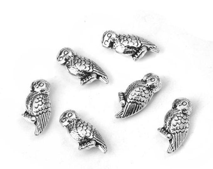 25 Antique Silver Tone 16 x 8mm Owl Spacer Beads (A296c)