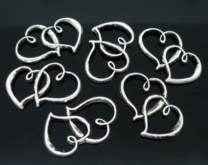 10 Antique Silver Double Heart Connector Links 32x25mm (A370k)