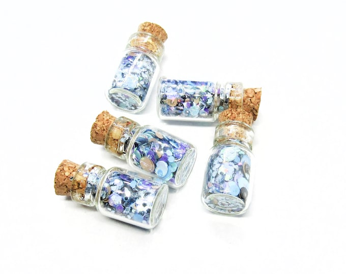 5 Wish Glass Bottles with Blue Glitter 20 x 10mm (A153t)