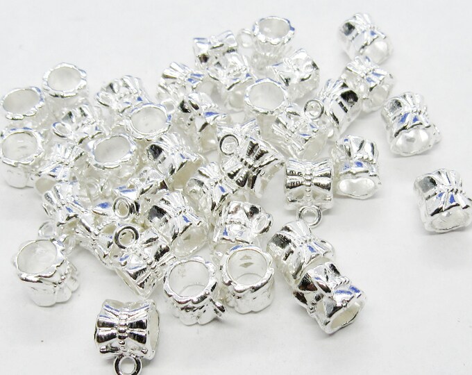 50 Silver Tone 9.5 x 7mm Alloy Carved Pendant Bails  (A165d)