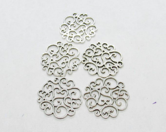 5 Antique Silver Alloy Flower Vine Connector Links 26x25mm (A175a)