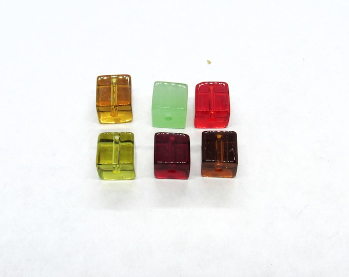 Choice of Color Loose 8mm Glass Cube Beads  (A225/99)
