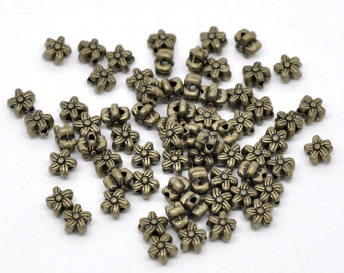 25 Antique Bronze Flower Spacer Beads 7x7mm  (a116h)