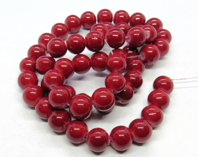 100pcs Choice of 8 or 6mm Round Baking Painted Glass Beads - Red (A62c/d)