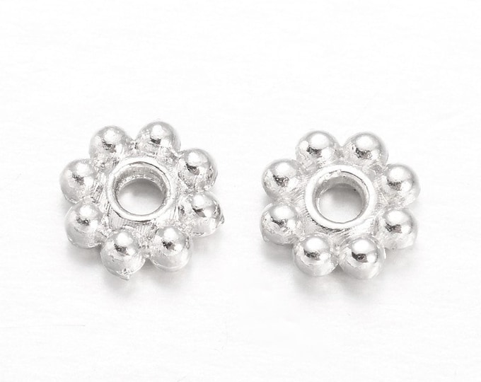 100 Silver Tone 5mm Alloy Daisy Spacer Beads  (A232j)