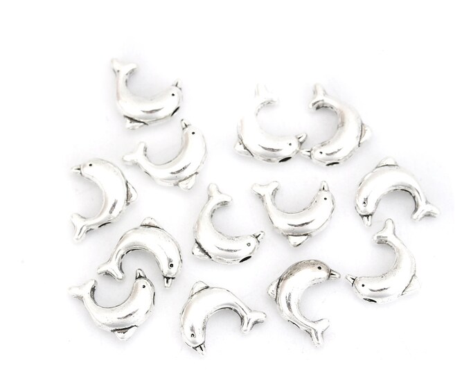 25 Silver Tone Alloy Dolphin 10x8mm Spacer Beads  (A405b)