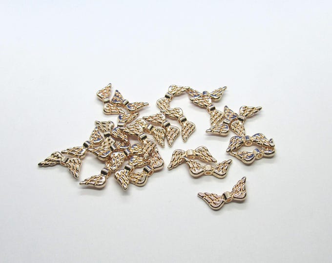 25 Pale Rose Gold Tone 19x8mm Angel Wing Beads (A246h)