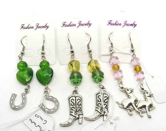 Choice Horse Theme Earrings w/ Silver Tone Earwires  (J3e5-7)