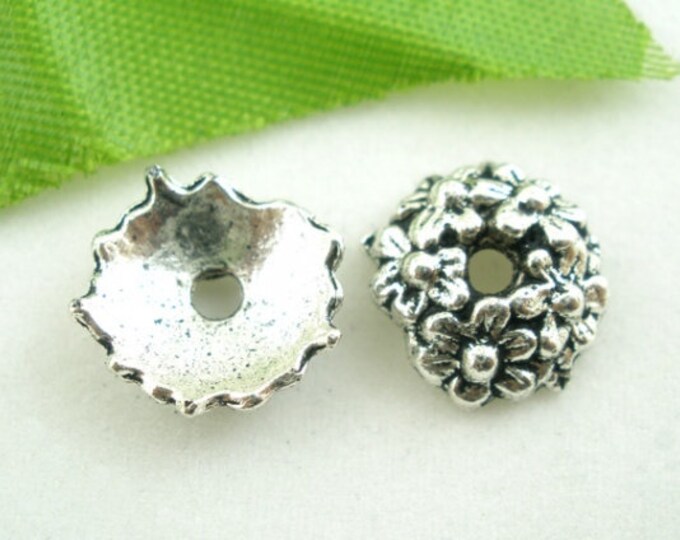 30 Antique Silver Tone Alloy Flower Bead Caps 10mm (A332h)