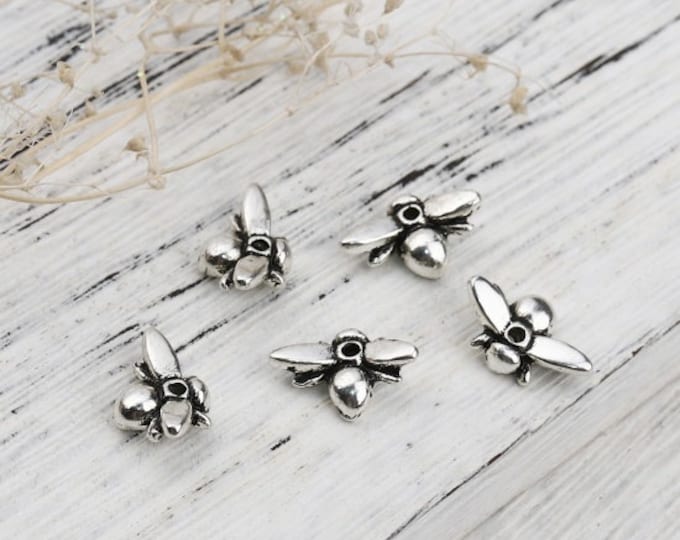 25 Antique Silver Top Drilled Bee Spacer Beads 13x8mm (A377u)