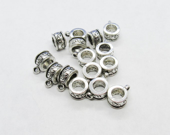 15 Antique Silver 12 x 9mm Alloy Carved Design Round Pendant Bails  (A166p)