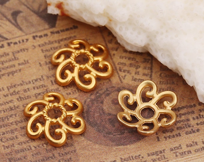 10 Matt Gold Flower Bead Caps 12mm x 11mm (A360f)
