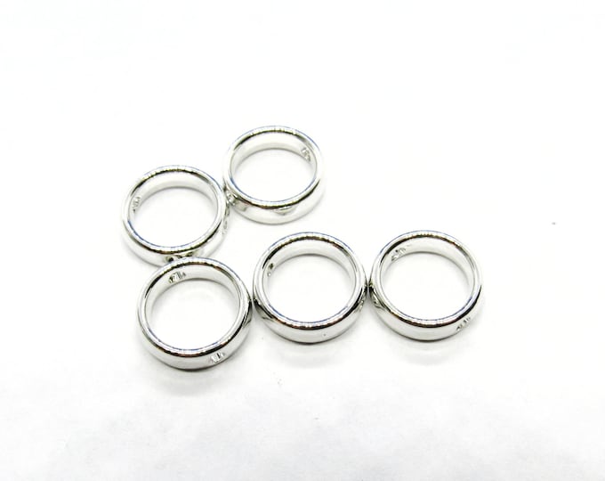 5 Silver Tone Alloy Round Bead Frames (Fits 8mm Beads) 12mm  (A104b1)