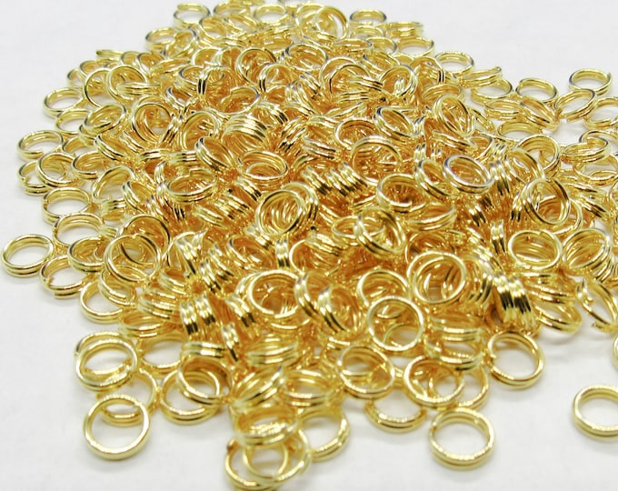 250 Gold Plated Split Jump Rings 5mm   (A98k)
