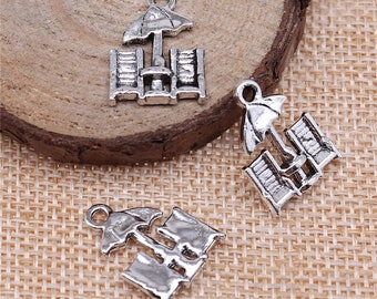 10 pieces Beach Chair with Umbrella Antique Silver Pendant Charm Double Beach Chair Charms 14mm X 20mm